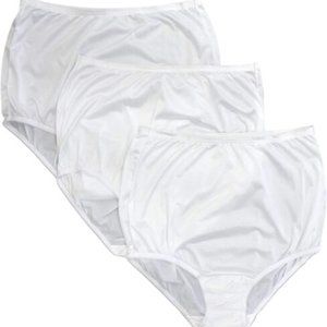 Vanity Fair NWT White Perfectly Yours Ravissant Brief Panty 15712 3 Pack 12 5XL